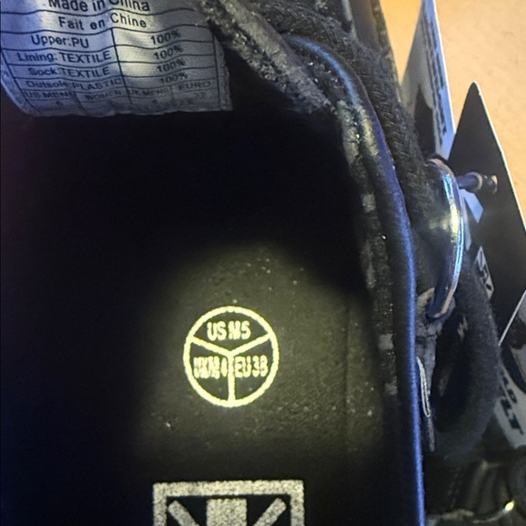 T.U.K. - Picture 4 of 4